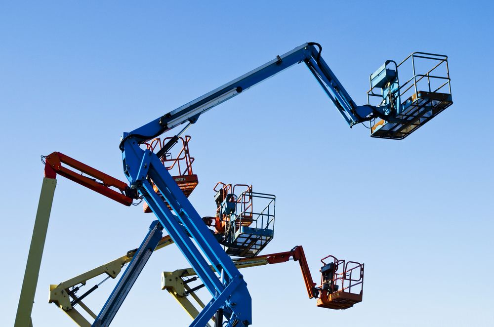 aerial lifts working at heights