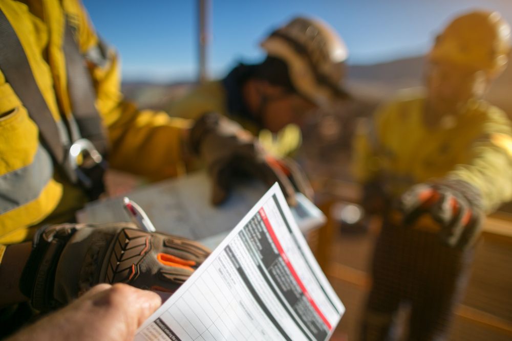 safety committee meeting at job site