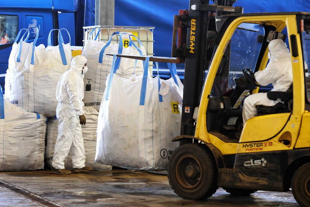 How to Identify Asbestos
