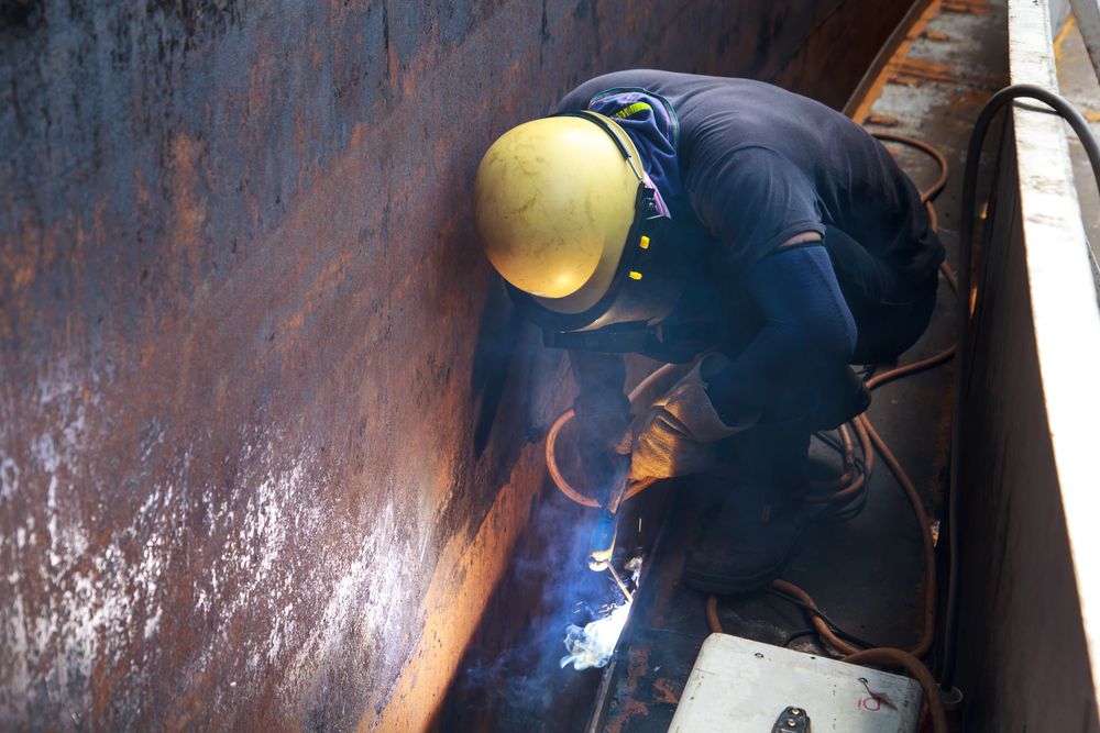 worker trained in confined space entry