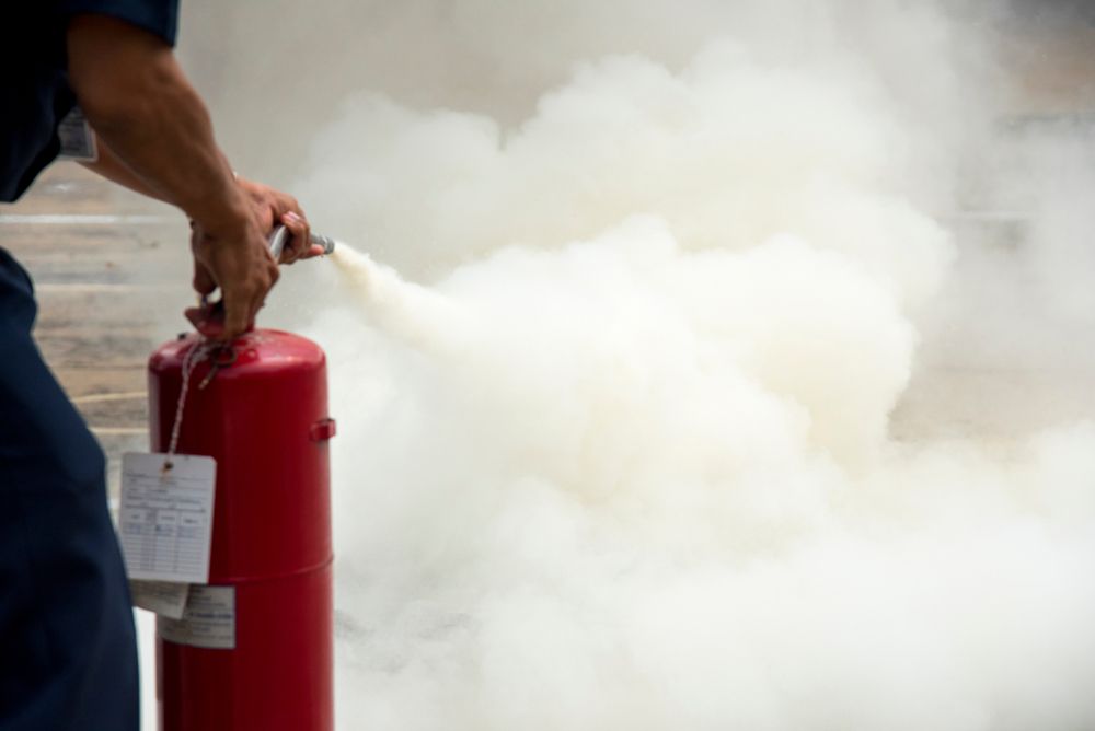 training for how to use a fire extinguisher